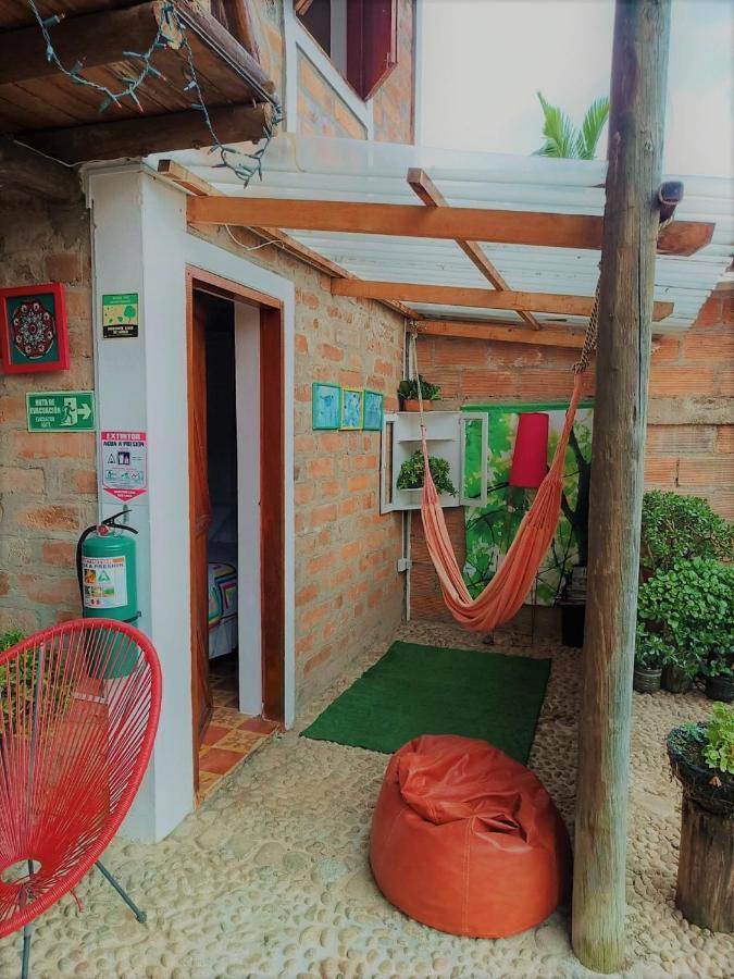 Hotel Kantarrana Urbana Jardin Esterno foto